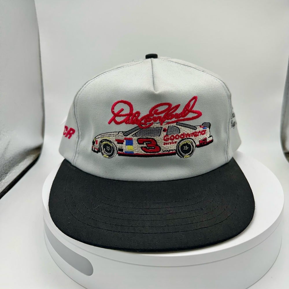 Vintage 1990s Dale Earnhardt 25th Anniversary Winston Cup Champ Hat